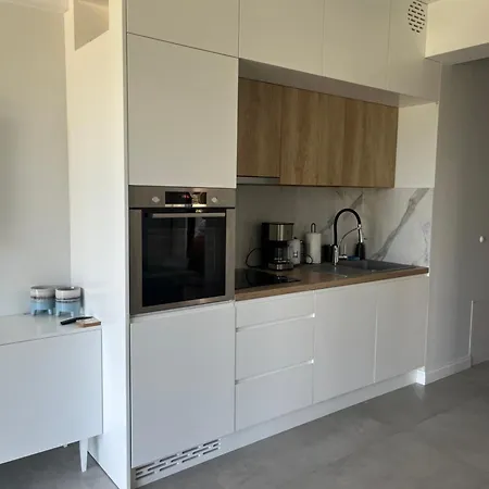 Natural Baltic Emilia Strupiechowska *