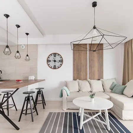 Natural Baltic Emilia Strupiechowska Дарлувко