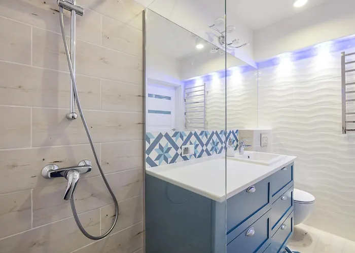 Natural Baltic Emilia Strupiechowska *