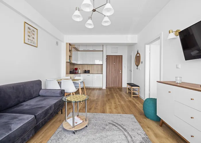 Natural Baltic Emilia Strupiechowska