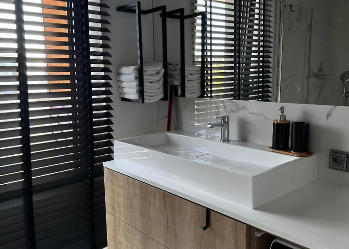 Natural Baltic Emilia Strupiechowska Darlowko